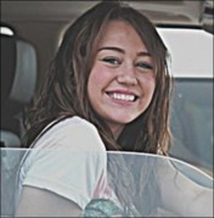 17163897_EYPQQLACU
