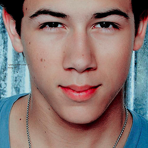 17418814_FAJTJPFUK - Cateva pozitzseee