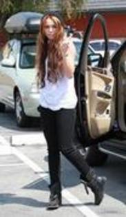 13543902_UDGXVNEEP - April 2nd 2010 - Toluca Lake