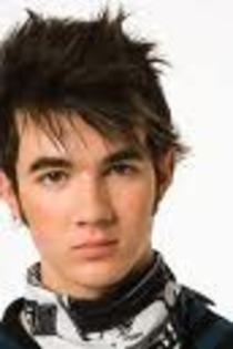 tare - kevin jonas