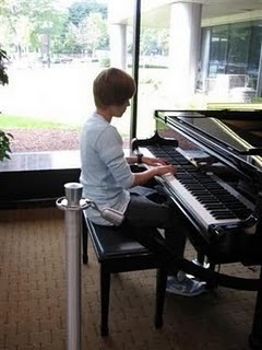 3 poza cu Justin Bieber