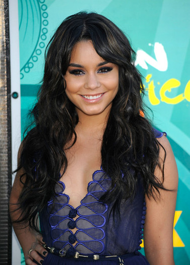 2009+Teen+Choice+Awards+Arrivals+lvxhj0FJOB8l - vanessa