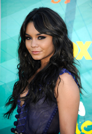 2009+Teen+Choice+Awards+Arrivals+rOx6lcBTRBbl - vanessa