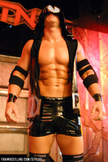 4841 - FAN WRESTLING