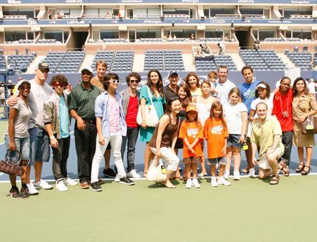 cena3 - FAN WRESTLING