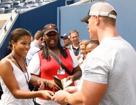 cena121 - FAN WRESTLING