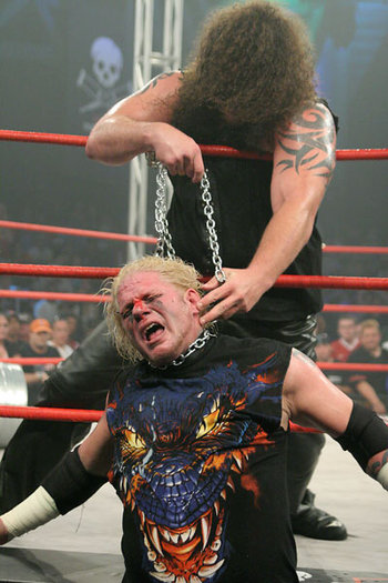 IMG_0521 - FAN WRESTLING