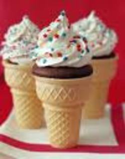 imagesCA1EJSR4 - ice cream