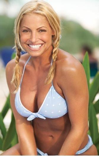 Trish Stratus51 - FAN WRESTLING