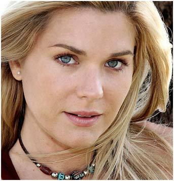 Sonya_Smith