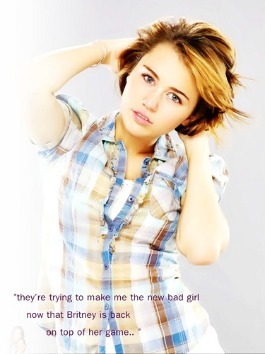 WPCVBTPHDWRKZIWBRQS - Miley cyrus