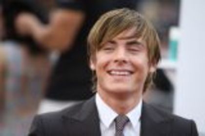 zac-efron_95 - Zac Efron