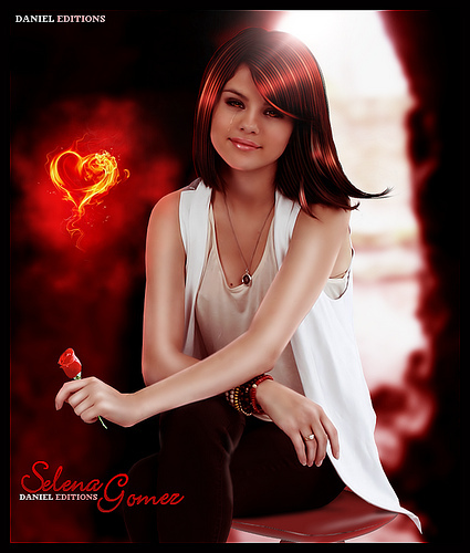 4568352541_aef915219a - selena gomez