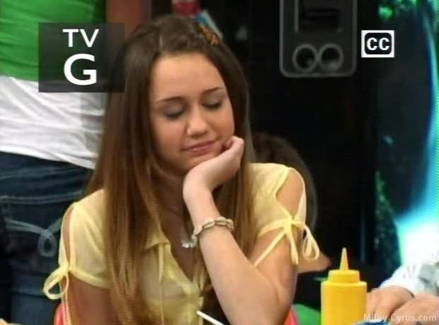 miley-cyrus_dot_com-disney-hannahmontana-ep24-caps0010