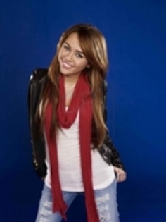 1 - Miley Cyrus Photoshoot 001