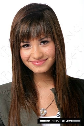 Demi-demi-lovato-2502629-341-512[1] - Demi Lovato Photoshoot 3