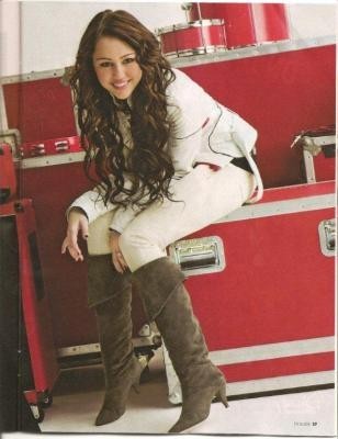 mileycyruscombreakoutprmo6[1] - poze rare miley cyrus