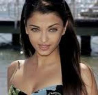 imagesCA4XT5I5 - Poze Aishwarya-Rai