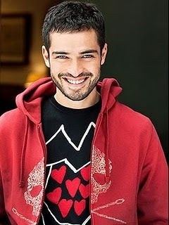poncho - Alfonso Herrera