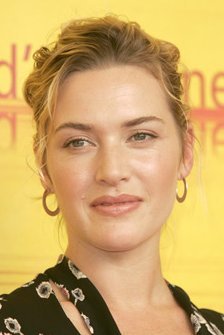 Kate_Winslett_black_dress