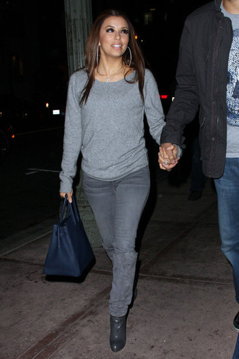 Eva+Longoria+hubbie+Tony+Parker+dress+down+t7RStkRPIvll - x - Eva Longoria