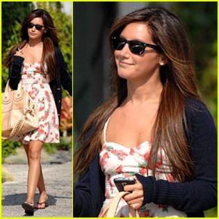 162288_ashley_tisdale_21_jpg752f94700f773ef68c3a8b16cb63b120 - ashley tisdale