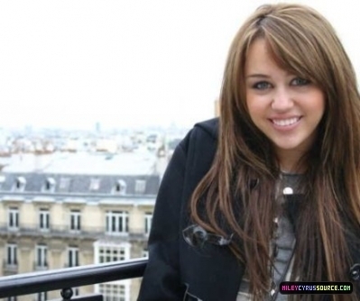 14160128_ZJXTKFGBK - 0-0-0_Toate pozele mele cu Miley Cyrus_0-0-0