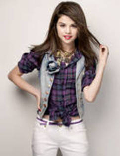 7 - selena