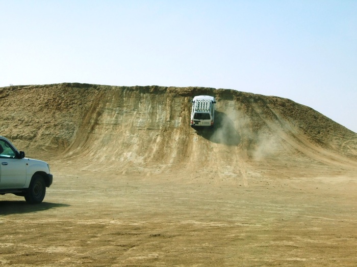 el mouradi sahara 639 - 2010 06 Tunisia OFF Road Toyota