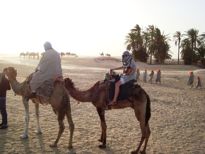 el mouradi sahara 1184 - 2010 06 Tunisia ATV si Camilarit