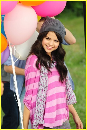  - poze rare cu selena gomez