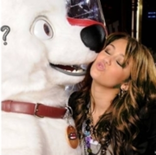 miley (633)