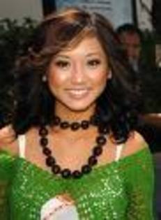 ale (14) - Brenda Song