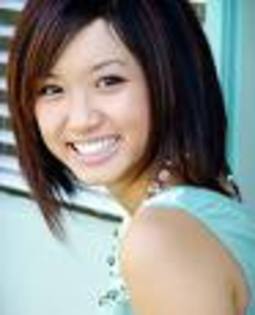 ale (57) - Brenda Song