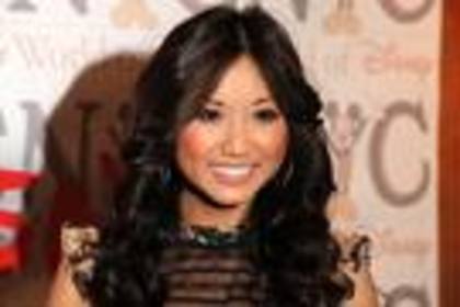 ale (61) - Brenda Song