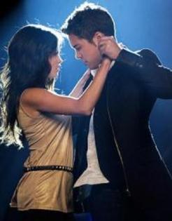 Selena_Gomez_1238592902_2 - poze cu selena gomez