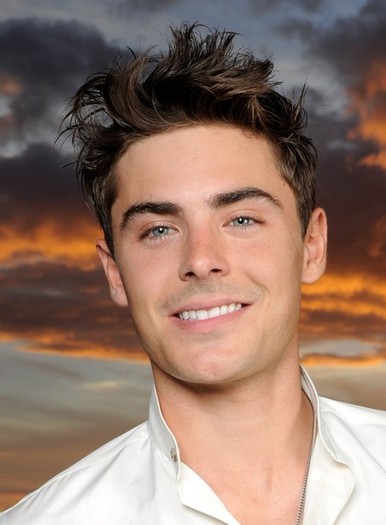 Zac-Efron_2 - poze miey cyrus