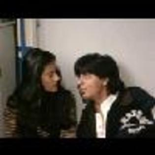 KicjXm281176-01 - Shahrukh Khan