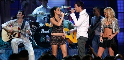 rbd_nyt_concert_in_romania_in_2008