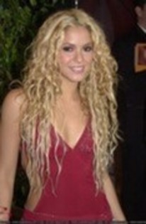 16080193_VEHDYRUAN - shakira