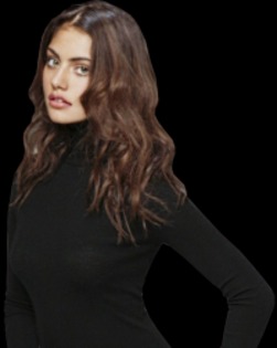 Phoebe_Tonkin_1237023581_3[1] - Phoebe Tonkin