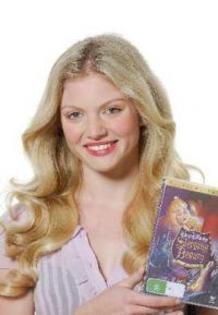 Cariba_Heine_1240419928_0[1] - Cariba Heine