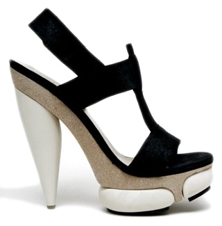 balenciaga-leather-platform-sandal - tocuri si platforme