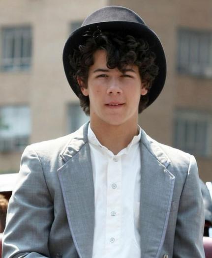 Nick_Jonas_1239894203_0 - nick jonas