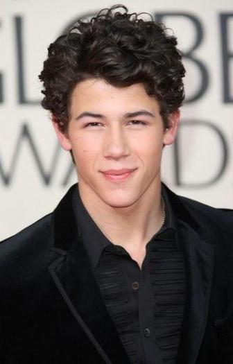 Nick_Jonas_1239994087_3 - nick jonas