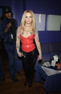 Britney_Spears_1253286080_3