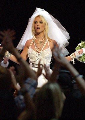 Britney-Spears-1220186522