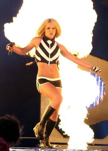 Britney_Spears_1250767490_1