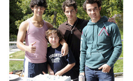 JonasBrosCampRock2