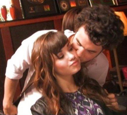 demi-kevin